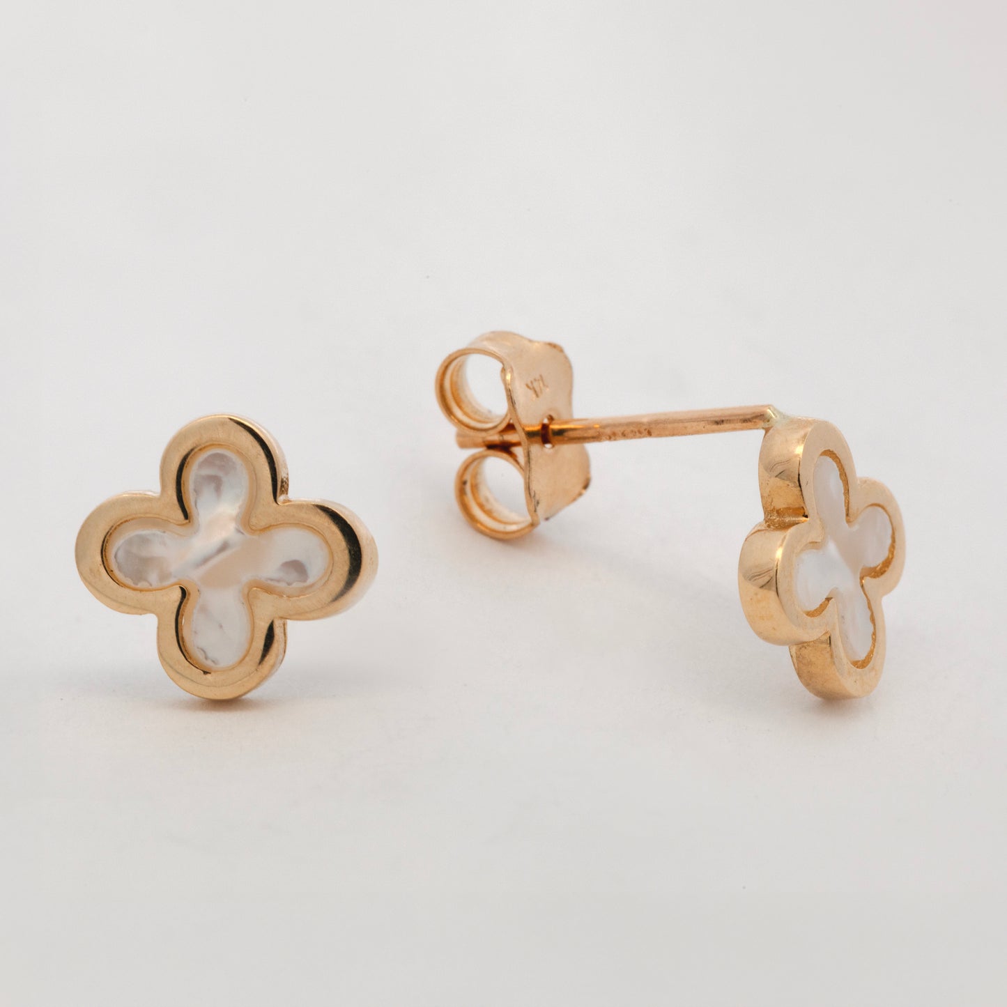 14K Yellow Gold Mother of Pearl Clover Stud Earrings