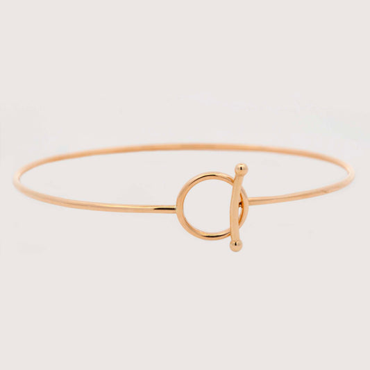 14K Yellow Gold Toggle Clasp Bangle