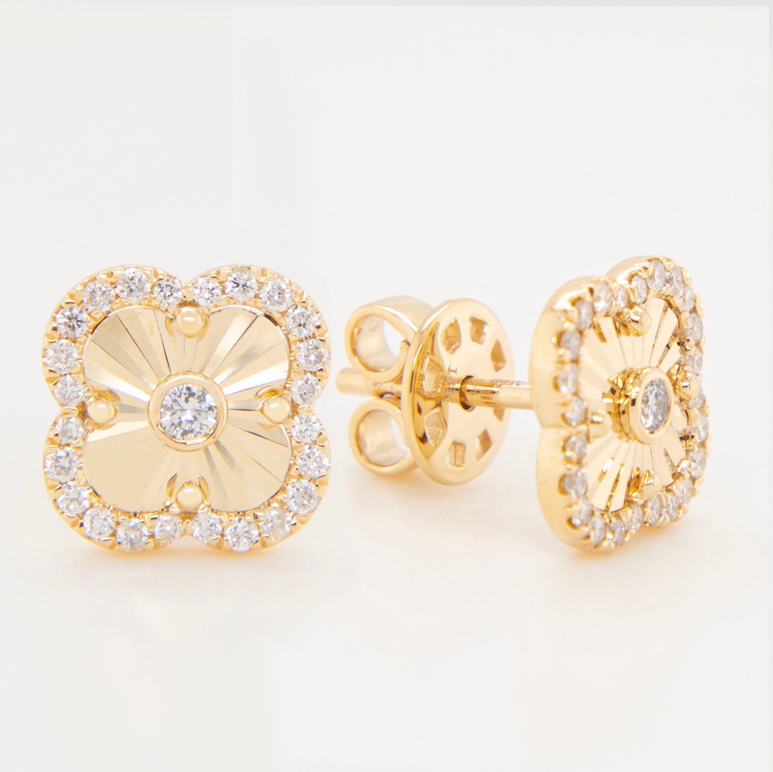 14K Yellow Gold Diamond Clover Screwback Earrings