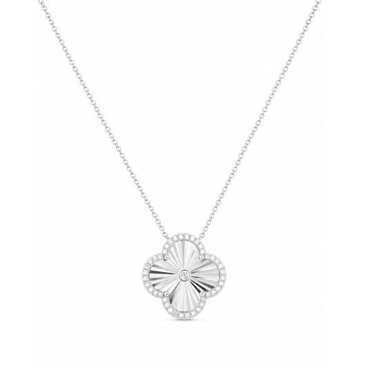 14K White Gold Diamond Flower Pendant Necklace