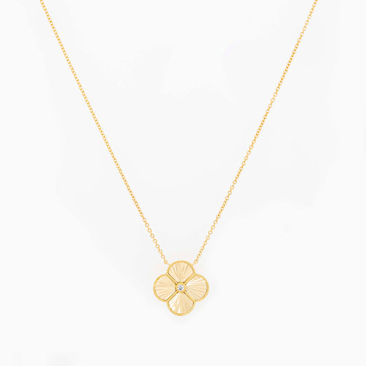 14K Yellow Gold Diamond Flower Pendant Necklace