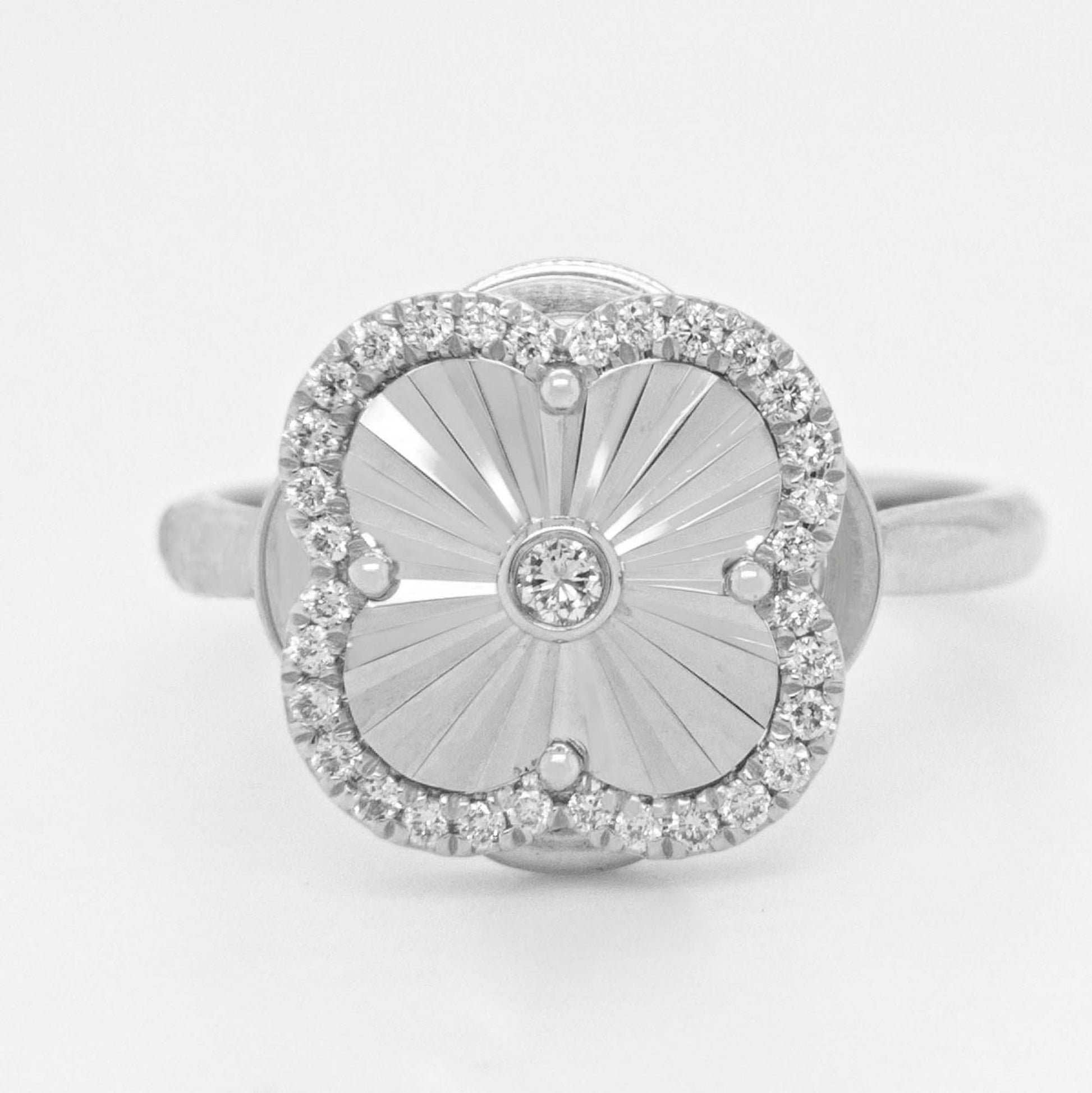 14K White Gold Diamond Clover Ring Style 1