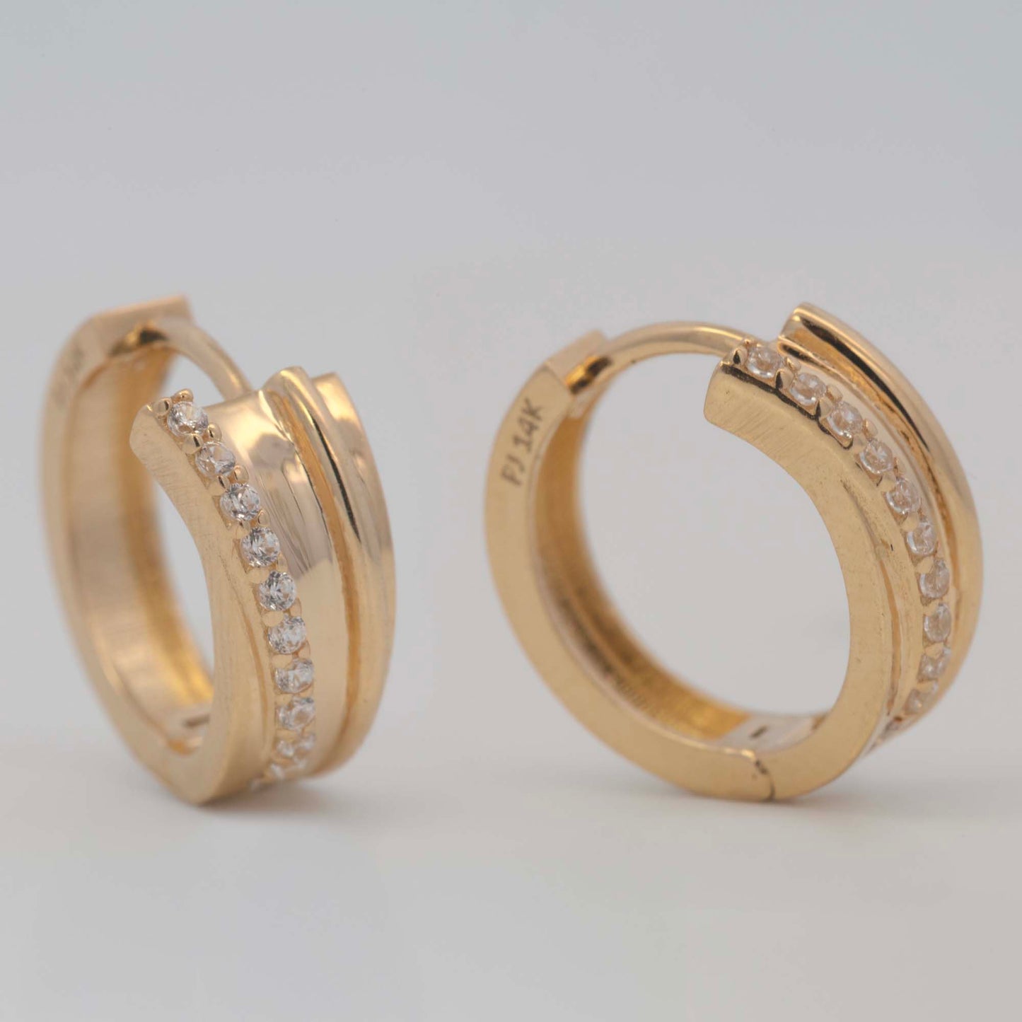 14k Yellow Gold CZ Diagonal Line Huggie Earring