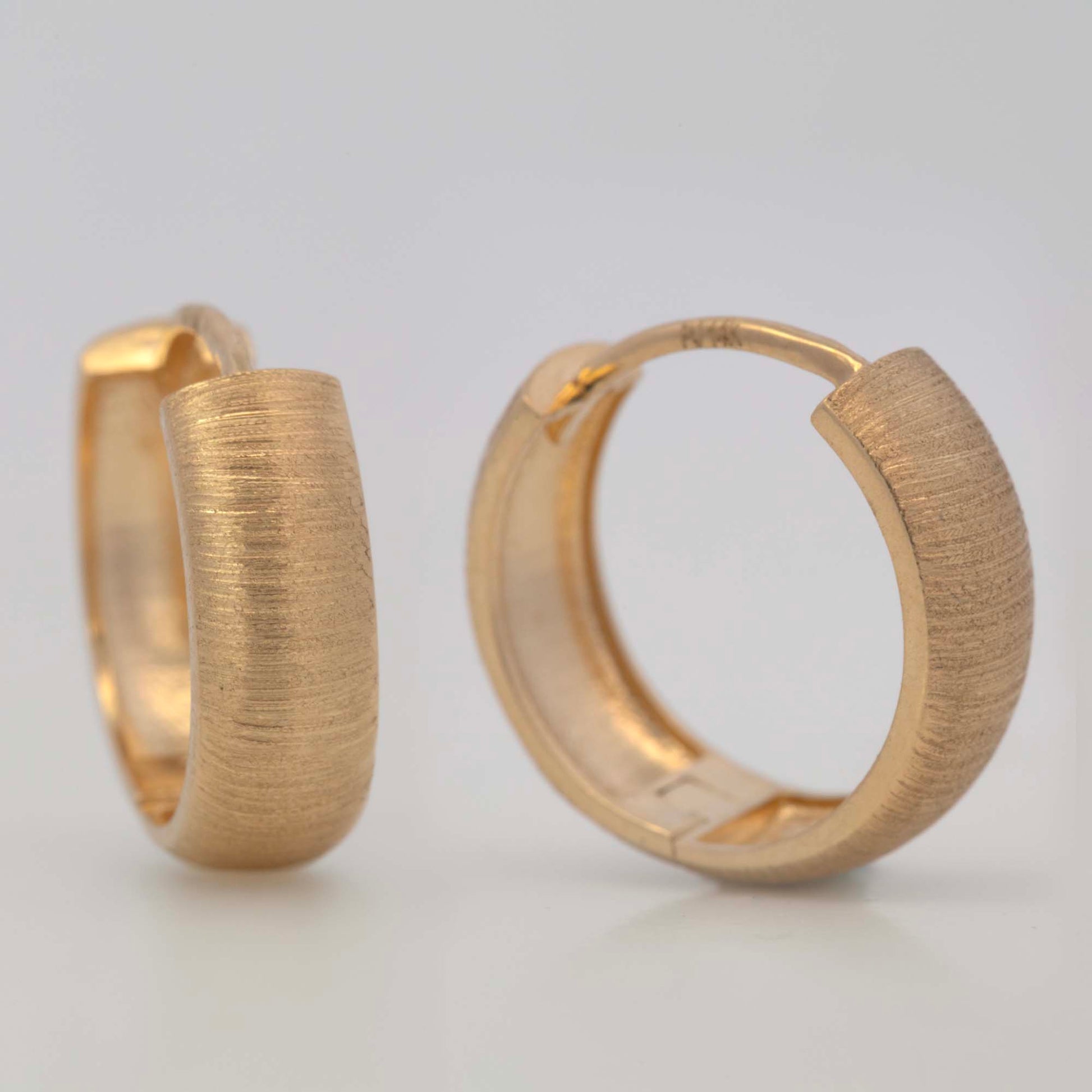 14k Yellow Gold Brushed Huggie Earring
