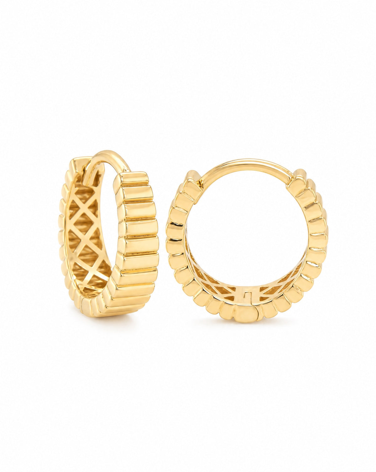 14k Yellow Gold Ribbed Huggie Earring