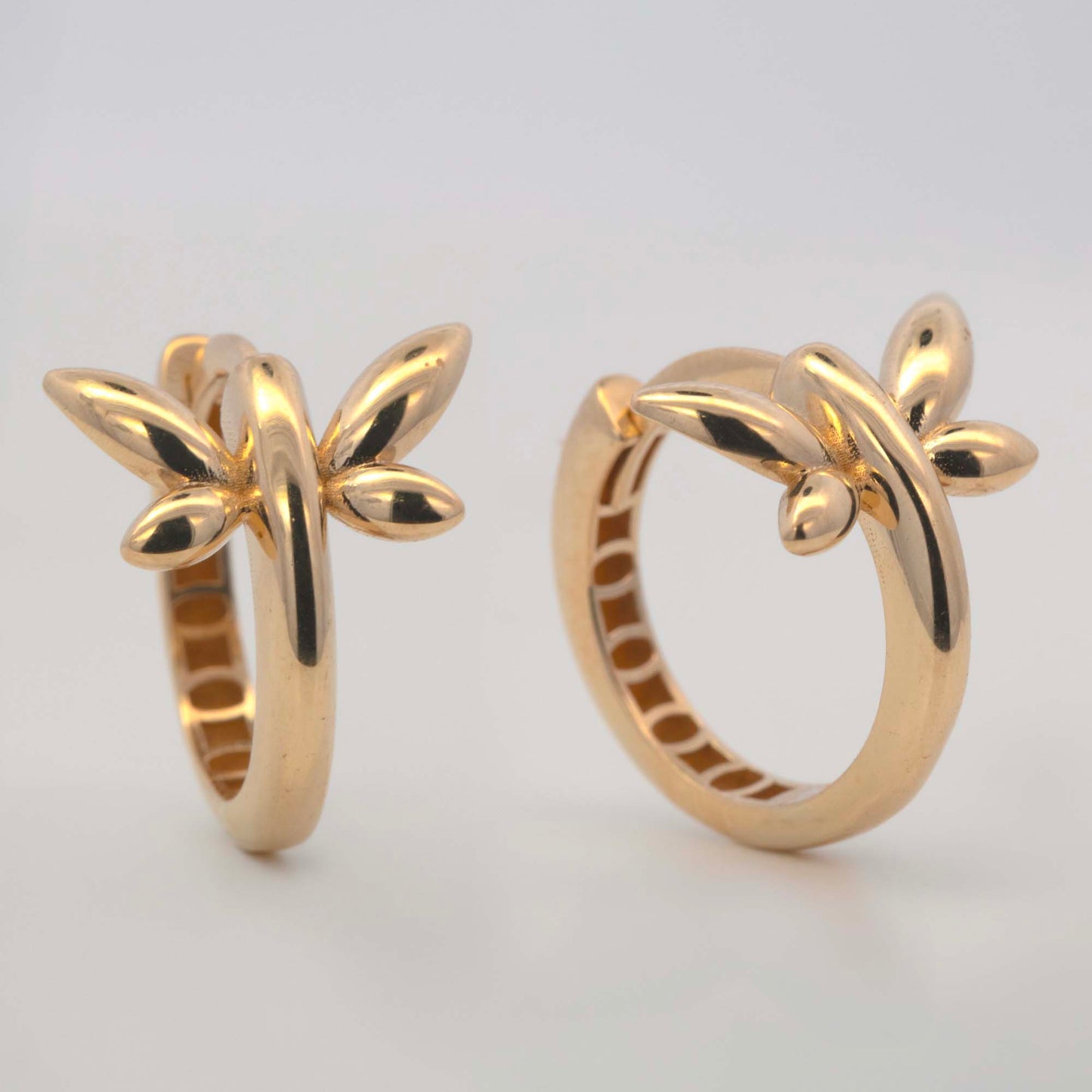 14k Yellow Gold Dragonfly Huggie Earring
