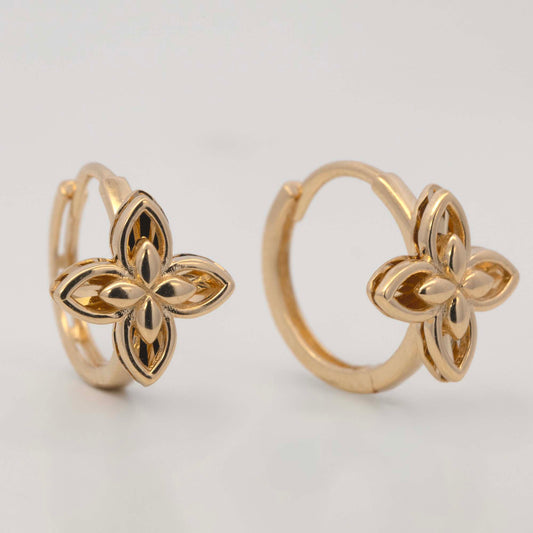 14K Yellow Gold Diamond Cut Clover Huggie Earring