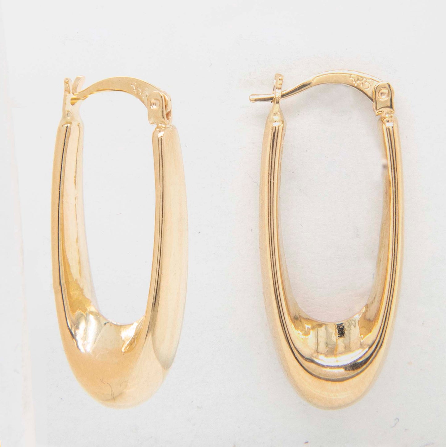 14k Yellow Gold Elongated Oval Hoop Earring