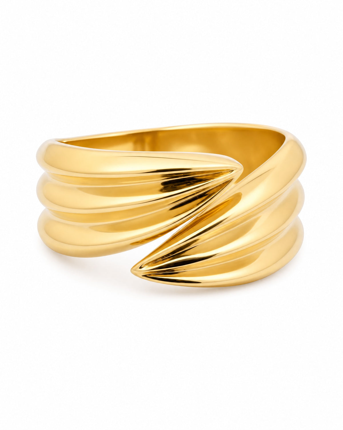 14K Yellow Gold Pointed Ribbed Ring